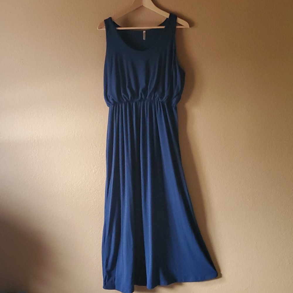 Plus size navy maxi